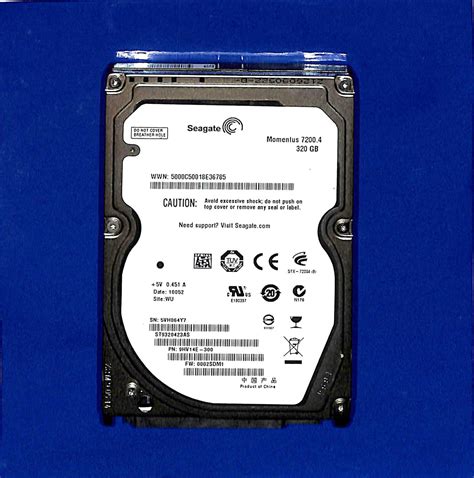 ST9320423AS P/N: 9HV14E-300 FW: 0002SDM1 S/N: 5VH SITE: WU - Data ...