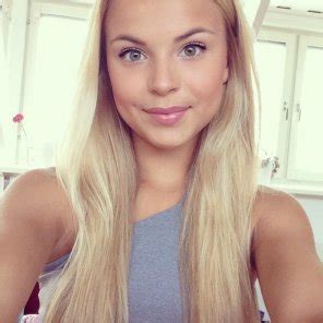 Pretty Blonde Porn Pic