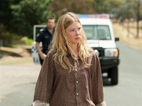 ABC Drama Glitch Emma Booth Crawled Nude From A Real Grave