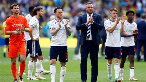 Carlton Palmer Issues Ian Evatt Warning Amid Big Bolton Wanderers