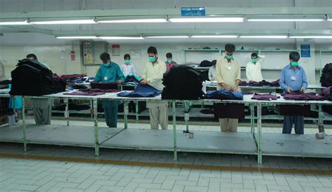 New Hot Spring Swimming High Waist Large Bikini Suspender Bra High Waist Split Swimsuit