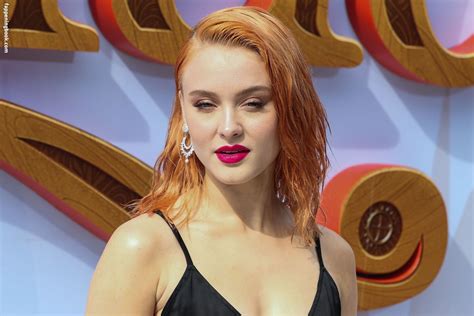 ᐅ Zara Larsson Nude XWorldZ