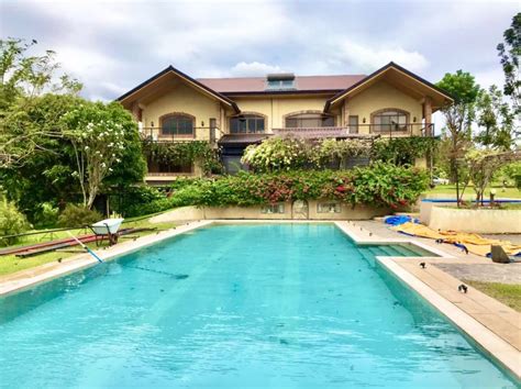 CA056 8 Bedroom House Tagaytay Highlands House For Sale