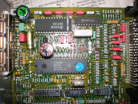 Фото внутренностей ЭБУ - База знаний "Системы впрыска и зажигания"