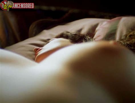 Naked Monica Bellucci In The Brotherhood Of The Wolf