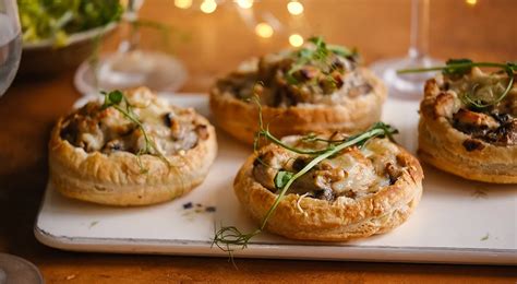 Жюльен в тарталетках с курицей и грибами, пошаговый рецепт с фото на ...