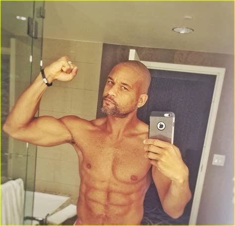 Insanity S Shaun T Responds To Body Shamers Calling Him Too Skinny