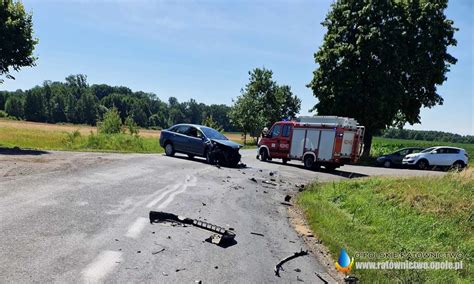 Wypadek Z Udzia Em Dw Ch Samochod W Osobowych Na Dw W Gierowie Ko O