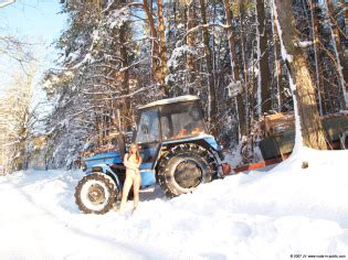 Michaela T Nude In Public Luscious Hentai Manga Porn