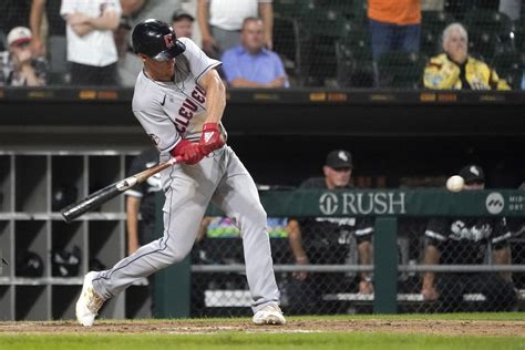 Straw Leads Guardians To 10 7 Win Over White Sox In 11 Ap News