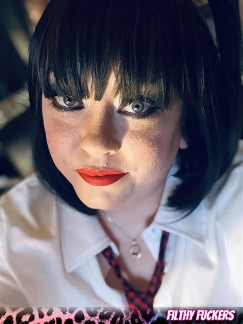 Tina Snua Selfies Nude Pics XHamster