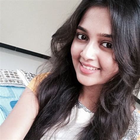 Tejasswi Prakash Wayangankar Height, Age, Boyfriend, Family, Biography & More » StarsUnfolded