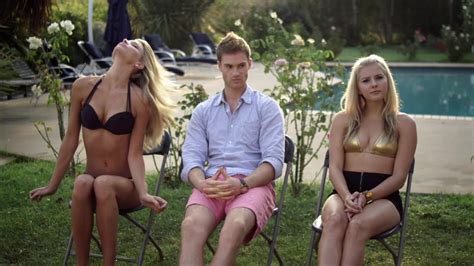 Michelle May Nuda Anni In Bikini Model Academy