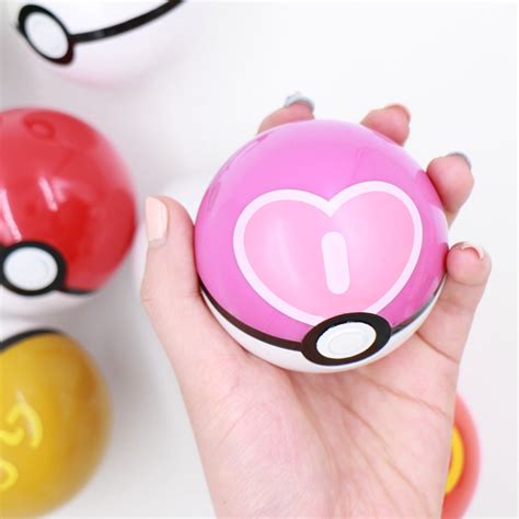 Купить Покебол-покешар + Игрушка (Покемон) онлайн