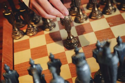 Teen Cutie Li Moon Strips And Shows Off Amazing Body Metart Mossa Li Moon High Porn Pic