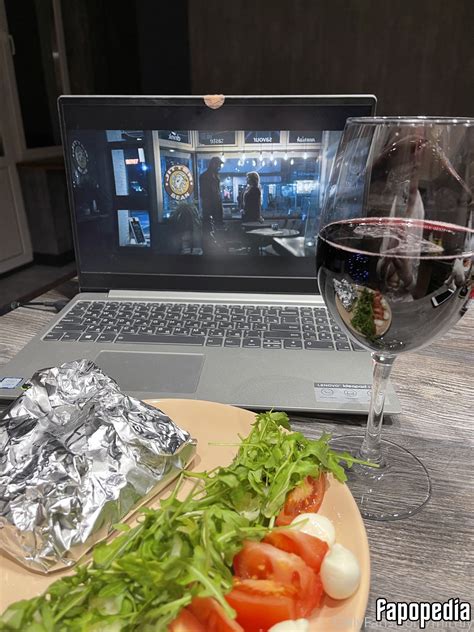 Mirniy Nude OnlyFans Leaks Photo Fapopedia