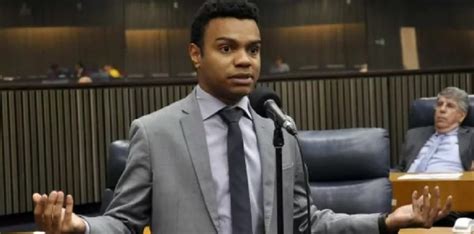 LGBT famosos que se assumiram em Guia Gay São Paulo