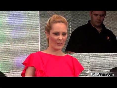 Two Mud Fighting Lesbian Couples XVIDEOS