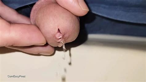 Closeup Pissing In The Sink Compilation Gay Porn By Faphouse Xhamster