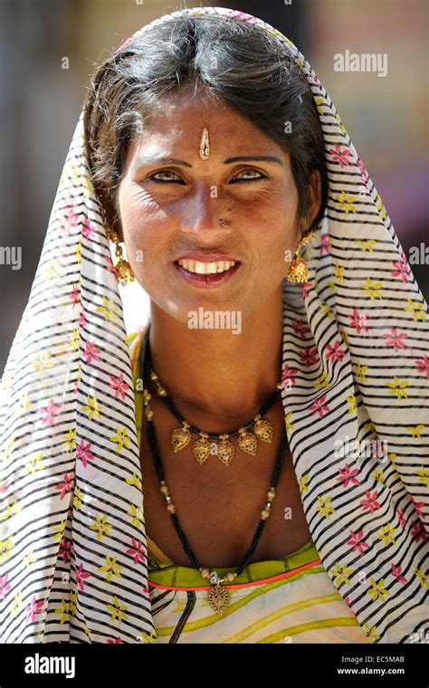 Beautiful Indian Woman Stock Photo Alamy