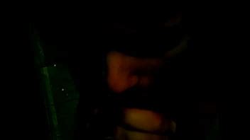 mamada en el baño XVIDEOS