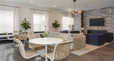 Radius at Donelson Reviews - Nashville, TN | 2301 Lebanon Pike Dr | Apartment Reviews