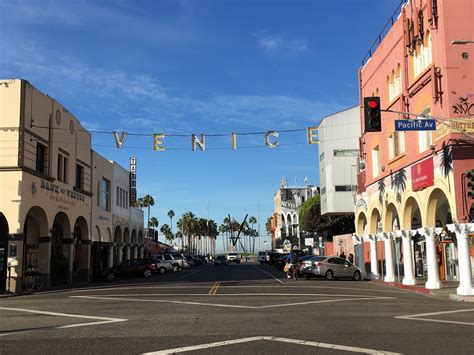 A week in Venice Beach, CA - Somewhere Slower