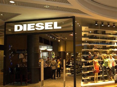 Diesel Marketing Mix (4Ps) & Marketing Strategy | MBA Skool