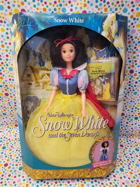 1992 Disneys Snow White And The Seven Dwarfs Snow White Doll Mattel Nib