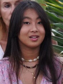 Jade Hallyday Pose En Bikini Son Clich Divise La Toile Voici