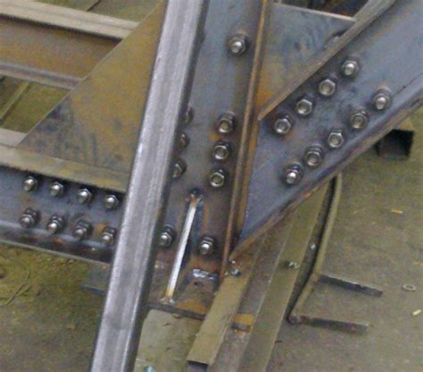 Отчет о проекте: Подъемная рама