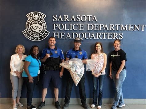 Sarasota Police Department On Twitter Thank You To Everyone Who Stopped By To Drop Off Their