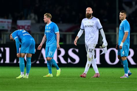 Escalações De Psv X Napoli