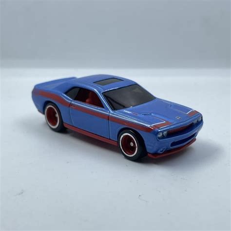 Jual Hot Wheels Dodge Challenger Srt Larrys Garage A Shopee Indonesia