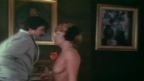 Naked Vicki Scott In What S Up Superdoc