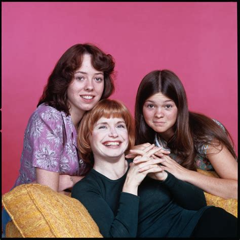 'One Day at a Time': Valerie Bertinelli on an Upsetting Memory from the ...