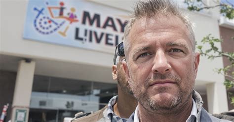 derek wachob net worth 2020