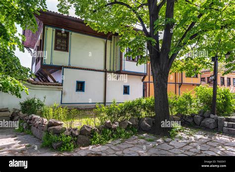 Old bulgarian house hi-res stock photography and images - Alamy