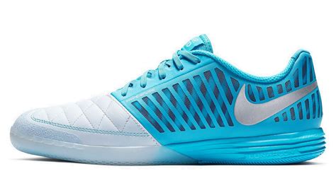 Обзор футзалок Nike Lunar Gato II