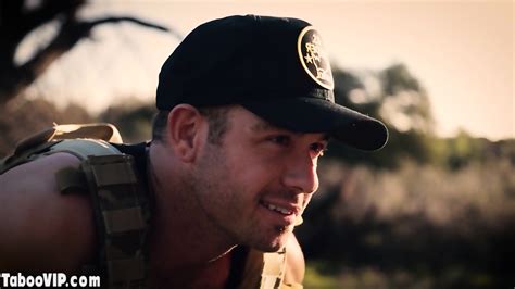 Busty Migrant Babe Fucked By Big Cocked Border Patrol