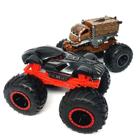 Mattel Hot Wheels Monster trucks demoliční duo Darth Vader a Chewbacca Maxíkovy hračky