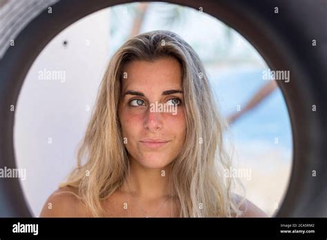 Portrait Teenage Girl In Bikini Fotos Und Bildmaterial In Hoher Aufl Sung Alamy