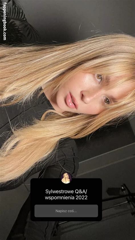 Roksana Węgiel Nude The Fappening Photo FappeningBook