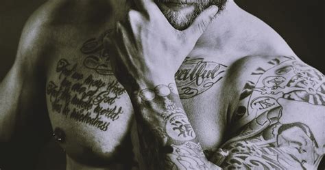 AVISO WHATSAPP Contos Eróticos Literatura Gay Romance Chefe Incesto Paixão Professor