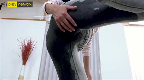 Magnificent Blonde Urinates All Over Glass Table Hotntubes