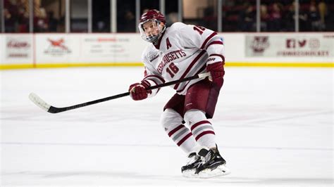 How Cale Makar Turned Around The Umass Hockey Team Hockey Teams Hockey College Hockey