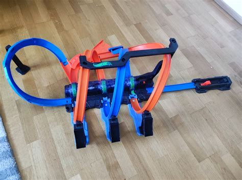 Hot Wheels Rennbahn Korkenzieher Crash Set Gebraucht In Glattfelden F R Chf Mit Lieferung