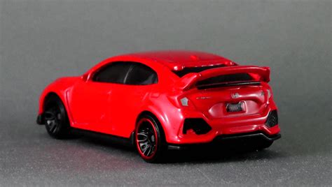 Машинка Базова Hot Wheels Honda Civic Type R Nightburnerz FYB Red купити в