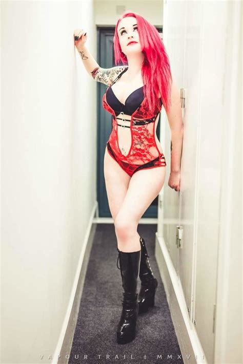 Lingerie Sexy Une Tendance Qui Affole Hommes Et Femmes