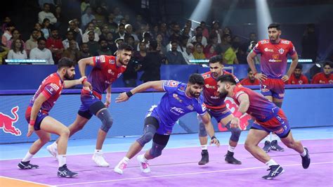 Pro Kabaddi League 11 Haryana Steelers Edges Past UP Yoddhas To Reach